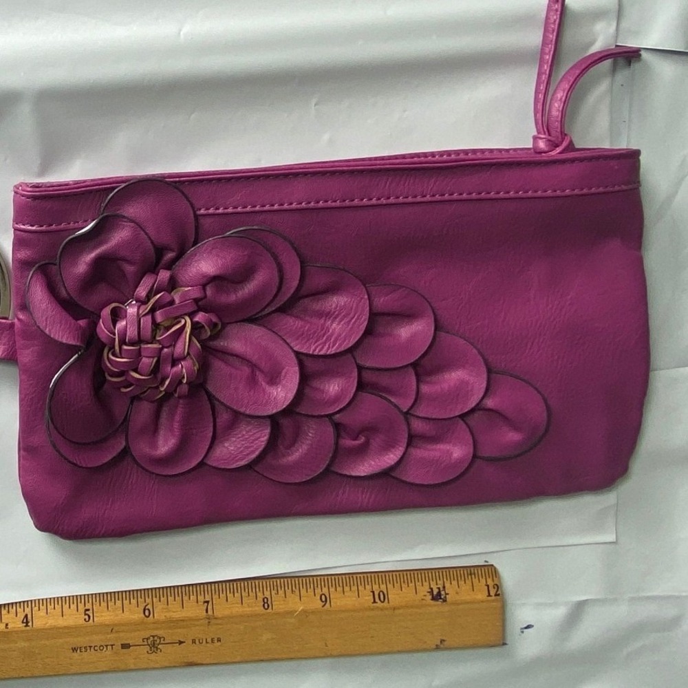 Hot Pink Faux Leather Clutch Purse with Flower Detail and Ring‎ Handle